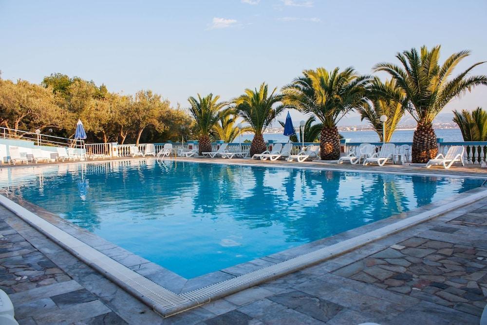 Pappas Hotel Loutraki  Bagian luar foto