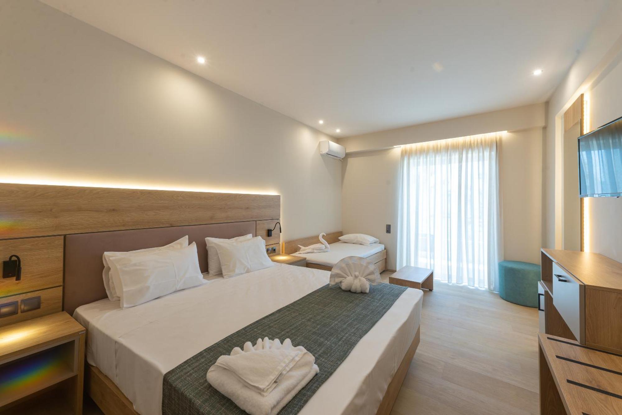 Pappas Hotel Loutraki  Bagian luar foto