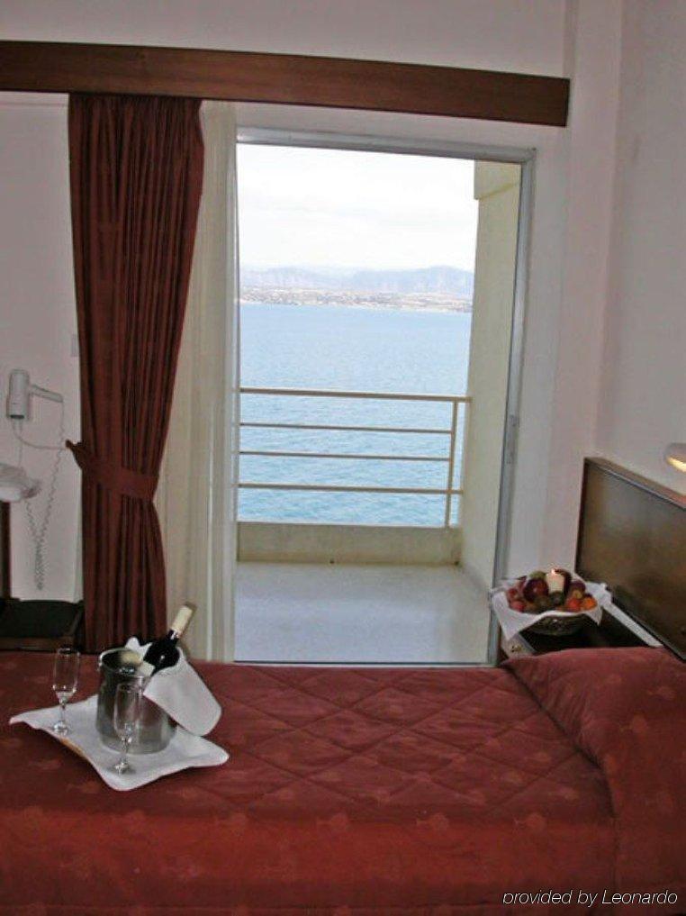 Pappas Hotel Loutraki  Bagian luar foto